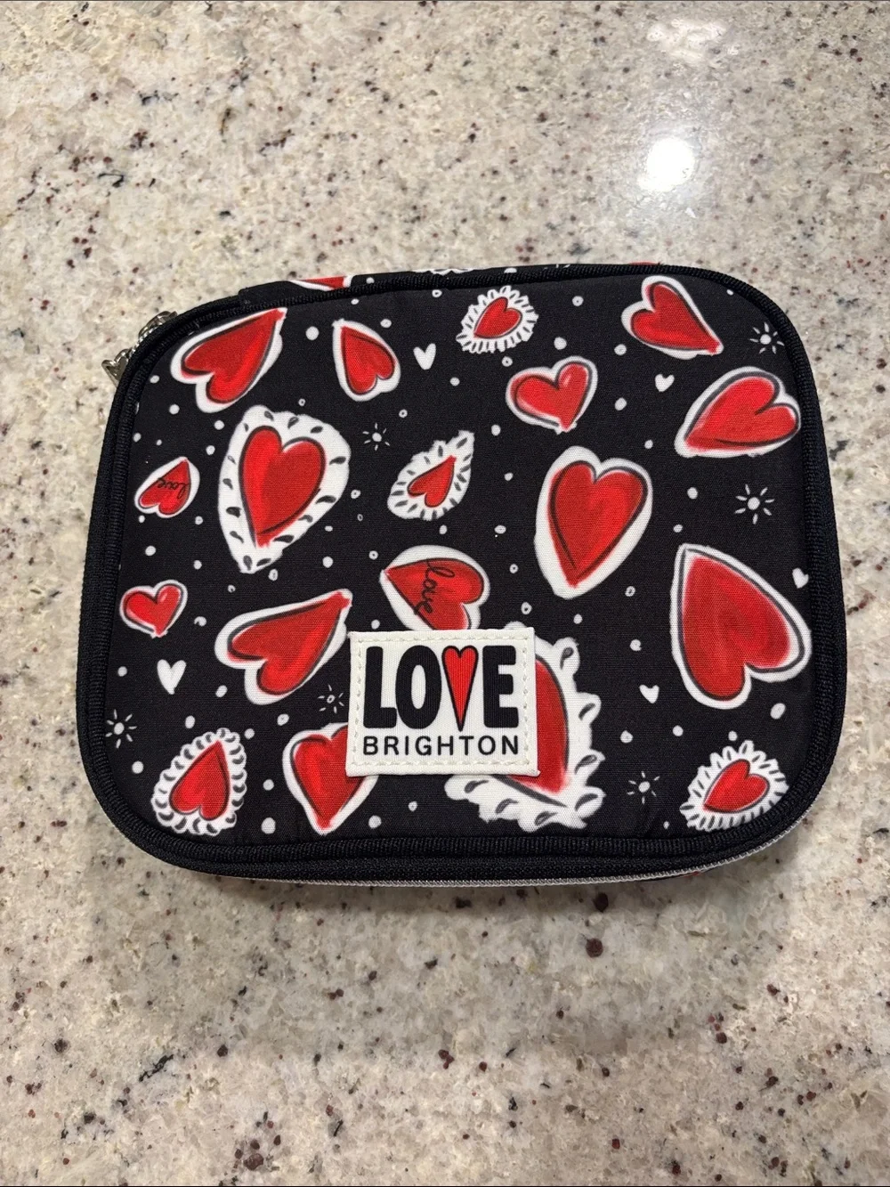 Brighton Hearts a Flutter Jewelry Case-red and black